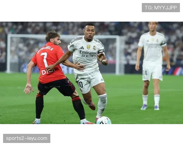 阿隆索打造皇马新三巨头姆巴佩冲击80球剑指C罗纪录 阿隆索打造皇马新三巨头姆巴佩冲击80球剑指C罗纪录